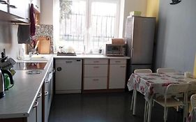 Mira Rent House